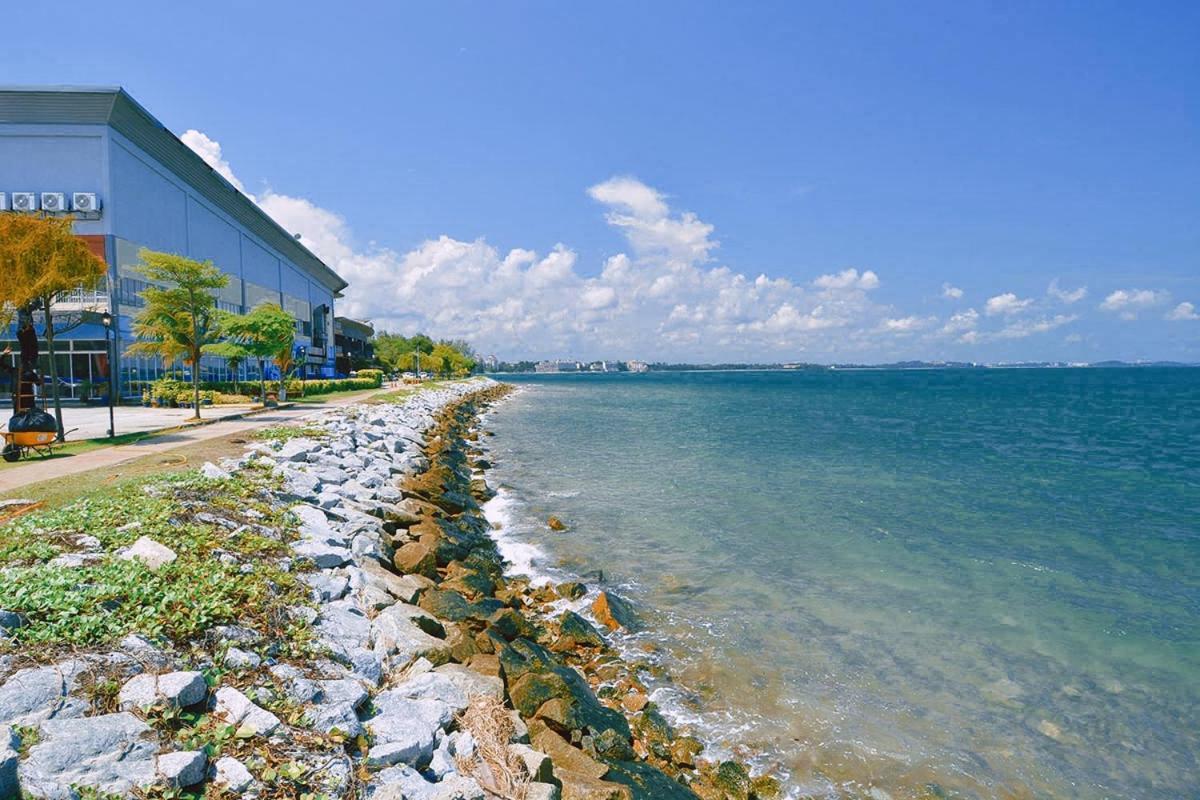 Marvel Suite Abnb Port Dickson Exterior photo